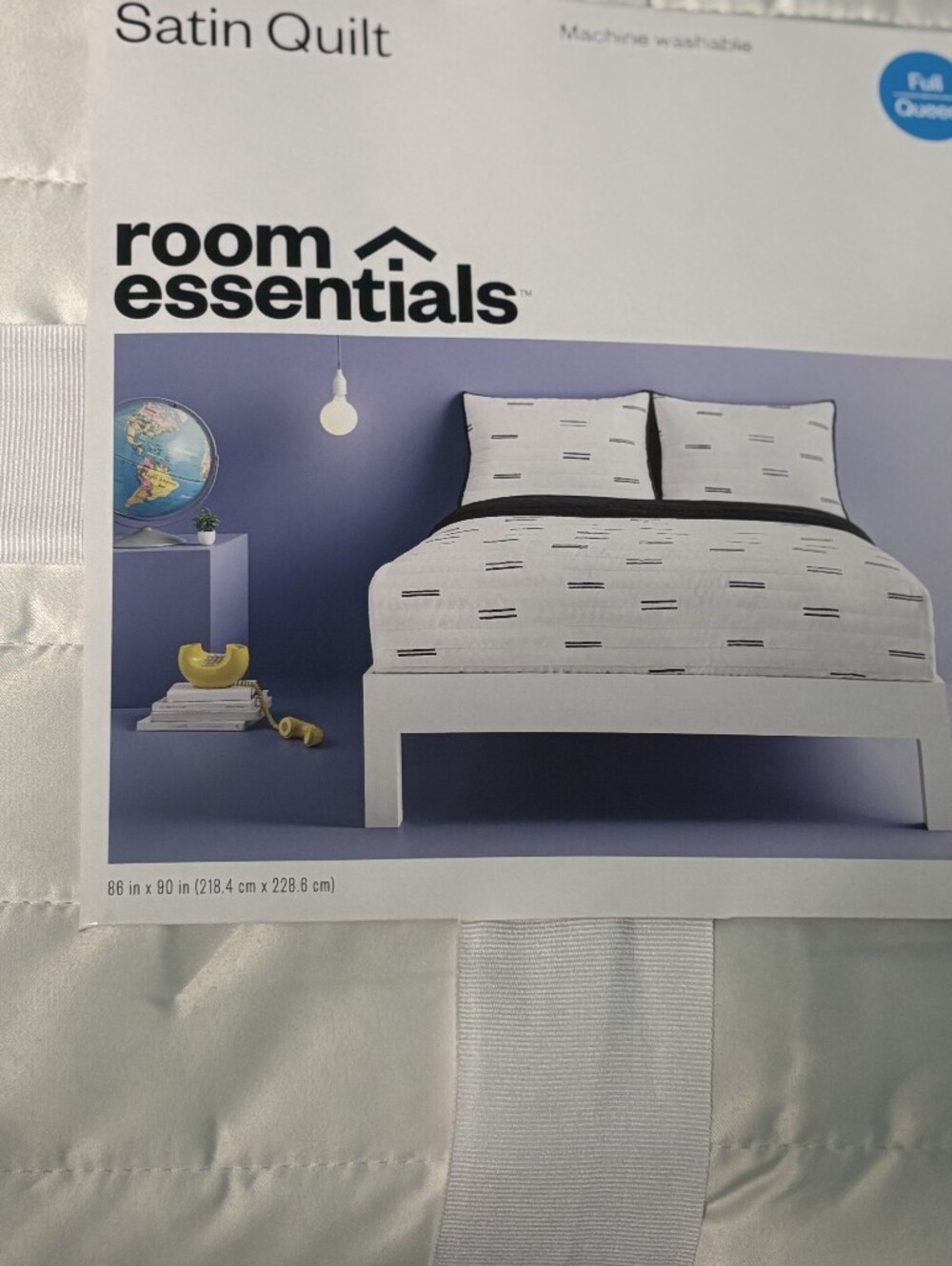 Room Essentials Satin Quilt - White with Black Trim